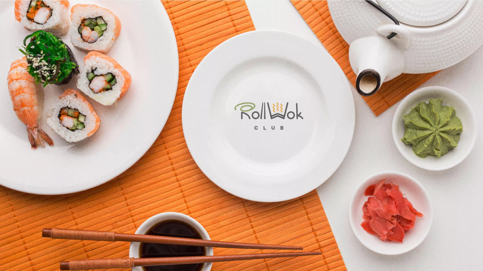 Разработка логотипа и фирменного стиля суши-бара «Roll Wok Club» в Тимашёвске